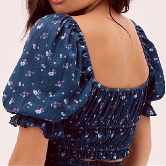 Victoria’s Secret For Love & Lemons ‘Pointelle’ Crop top - Picture 2 of 8